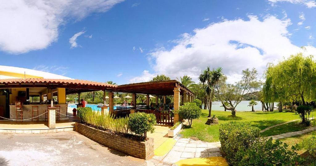 Palm Tree Corfu Apt. Danilia المظهر الخارجي الصورة