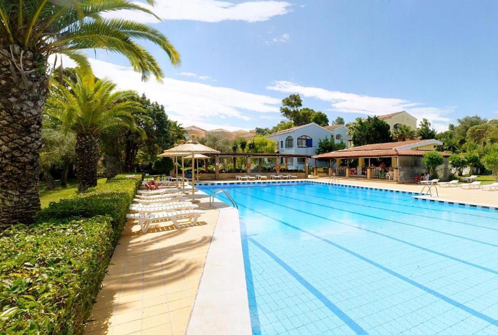 Palm Tree Corfu Apt. Danilia المظهر الخارجي الصورة